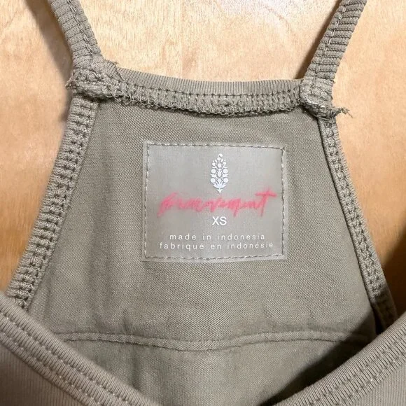 Hot Shot Onesie - NWT - Sage Stone / Army Green - XS - Picture 2 of 7